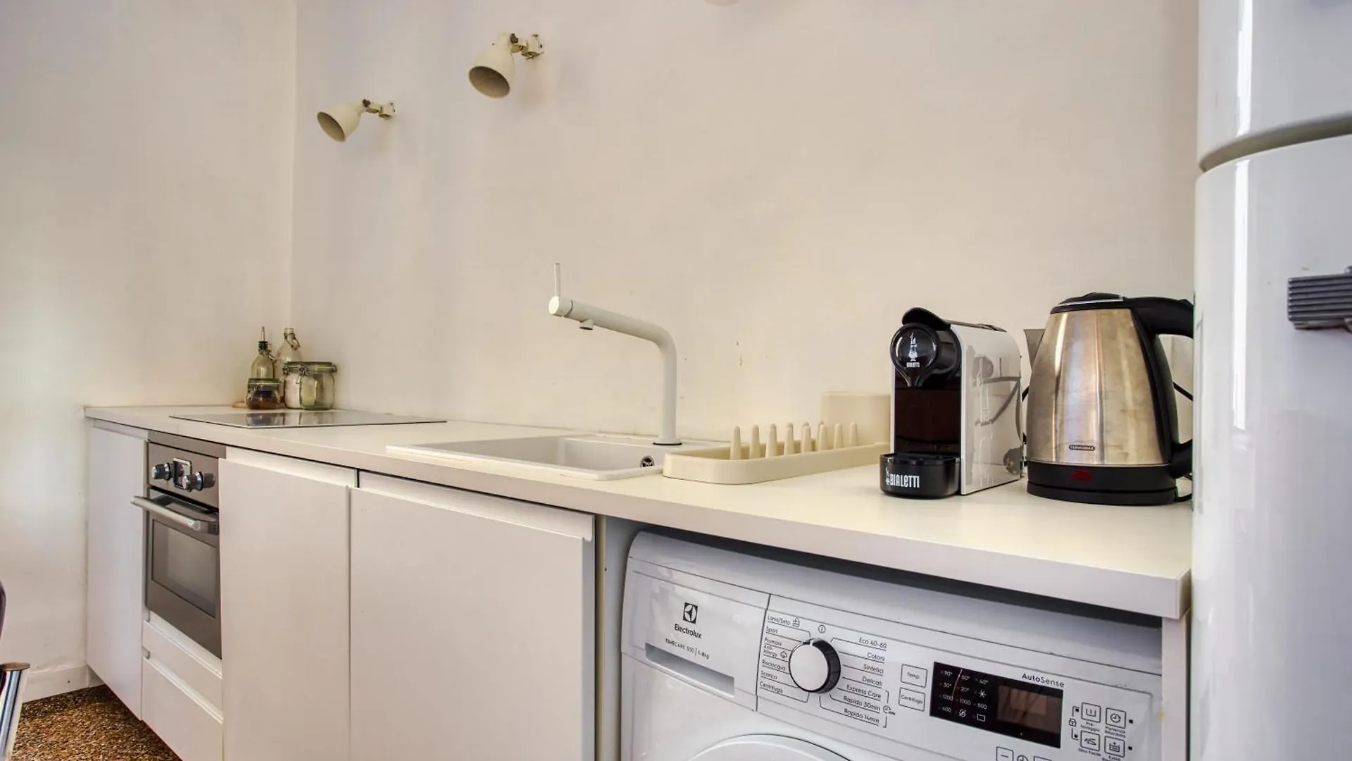 Ferienwohnung Domusmi Benedetto Marcello 89 Mailand Apartment